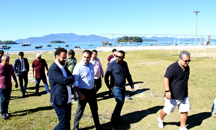 Capa da notícia: Ministro do Turismo visita Angra