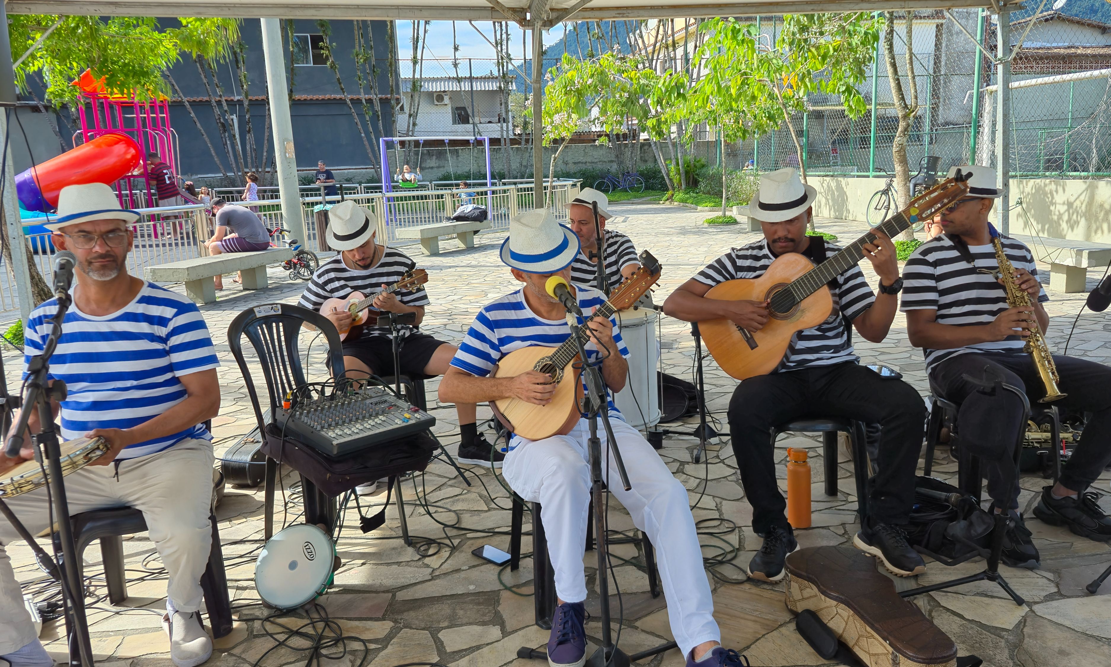 Instrumental na Praça Itinerante estreia na Praça da Porteira, na Japuíba